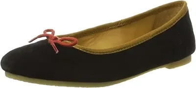 Kickers Women's Fashion Closed Ballet Flat Shoes Suede Leather Brown Size EU 37 • $26.67