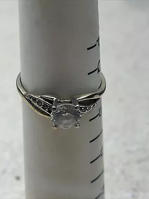 9ct Gold Ring With White Cubic Zirconia Stones Size R  • £49.99