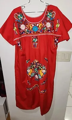 Red Peasant Vintage Tunic Embroidered Mexican Dress  * SzL * Excellent Condition • $25