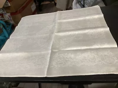 Vintage Set Of (8) White Cloth Napkins • $17.99