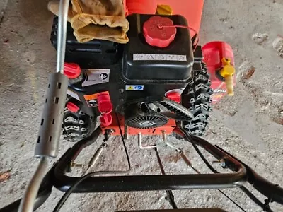 Snowblower ARIENS WIDE 28” RED DELUXE 28 NEW • $900