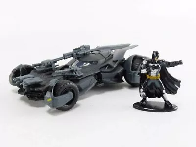 Jada Toys DC Comics Justice League Batman & Batmobile 1:32 Die - Cast Vehicle... • $11.99