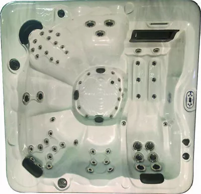 6 Person Outdoor Whirlpool Lounger Spa Hot Tub With 67 Therapy Jets • $6599