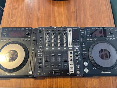 £1400 • Buy Cdj Pioneer 850 X 2 Djm 800 Mixer With Nsp Flight Case