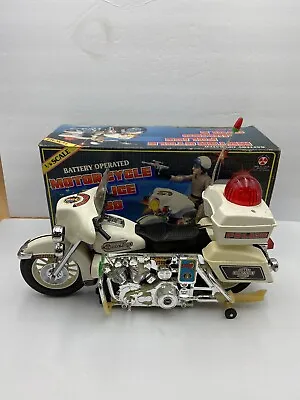 Highway Patrol Motor Cycle Police Jumbo Cycle SA-170 Vintage 1984 Not Complete • $35