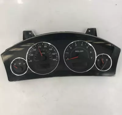 2009-2010 Jeep Commander Speedometer Cluster 92921 Miles OEM I04B20023 • $67.19