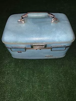 Vintage American Tourister Escort Blue Make Up Case Train Luggage With Tray • $34