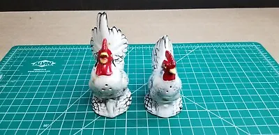 Vintage 1950's Ceramic Chickens Salt And Pepper Shakers • $10