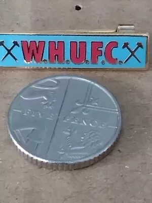 £0.99 • Buy West Ham United Football Club Badge 
