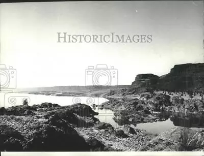 1971 Press Photo Banks Lake In Steamboat Rock State Park In Washington • $19.99