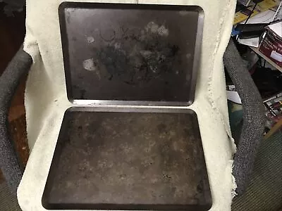 2 Vtg Used Unmarked Restaurant Grade Steel Cookie Sheets 14”x10” 4 Raised Edges • $59