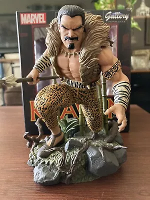 Diamond Select Gallery Diorama Kraven Marvel - Used With Box • $30