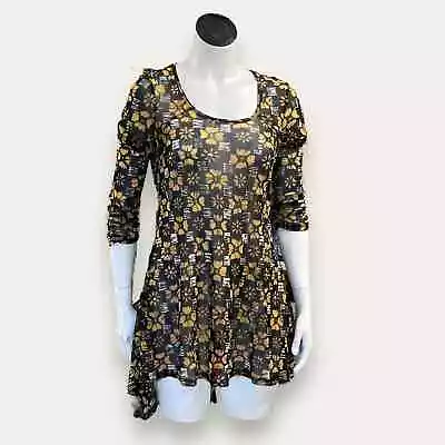 Karen Kane Sheer Blouse W/ Golden Flowers Fit And Flare Size Small  • $25