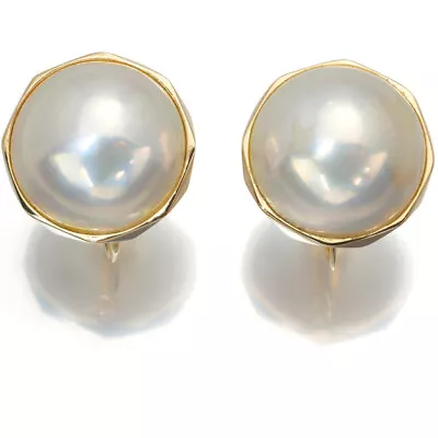 Mabe Pearl 15.5mm Earrings 18K 750 Yellow Gold • $519.33