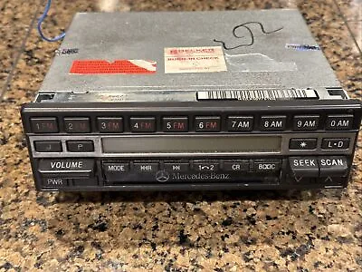 1991-93 Mercedes Becker Grand Prix Radio Cassette STEREO BE 1432 R129 W124 W126 • $99.99