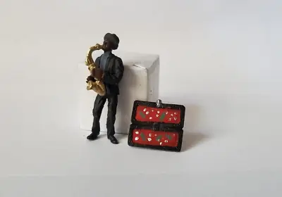 Arttista #1626 - Street Musician W/Saxophone - O Scale Figure - Model Trains NEW • $14.85