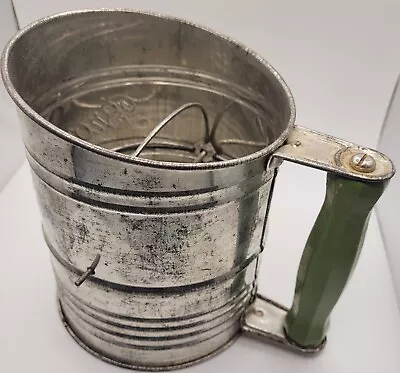 Vintage Preowned Bromwell Flour Sifter Green Wood Handle Hand Crank Green Knob • $10.59