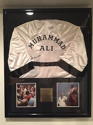 Muhammed Ali Signed “fight Issued” Everlast Robe • $3250