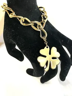 Beautiful Vintage Monet Signed Chain Link Charm Bracelet  & 4 Leaf Clover • $25