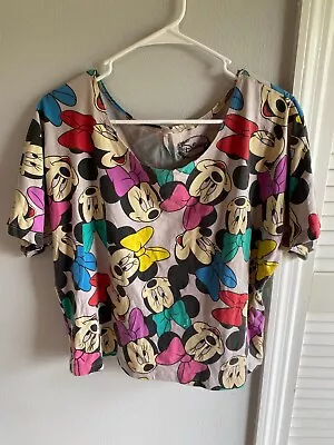 Minnie Mouse With Multicolor Bows  Disney  Cropped Ladies T-Shirt Size S • $6.99