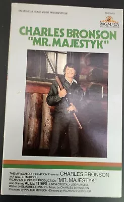 Mr. Majestyk VHS 1974 1984 MGM Big Box Release Charles Bronson Rare. • $3