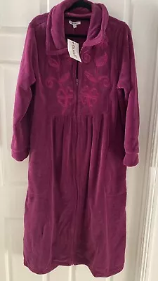 $50 • Buy Damart Plush Dressing Gown New With Tags