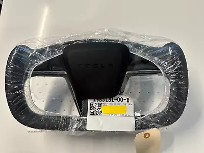 OEM 2021-2024 Genuine  Tesla Plaid Yoke Steering Wheel For  Tesla Model S / X • $1000