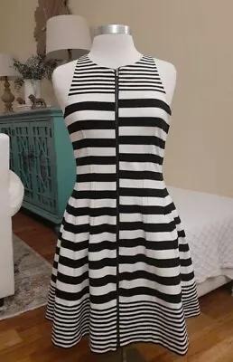 BCBGMAXAZRIA Women Striped Full Zip Flared Dress White Black Med Sleeveless  • $25