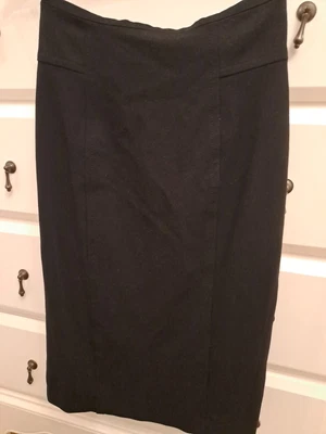 £1.99 • Buy Ladies Coast Black Plain Office  Midi Pencil Skirt  Size Uk 8