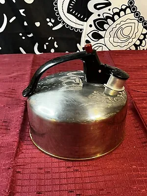 Vintage Regal Ware 2.5qt Stainless Singing Tea Kettle Copper Bottom • $18.99