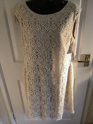 £15 • Buy Lace Detail Ecru Dress Size 18 By Designer Jessica Howard - Bnwt