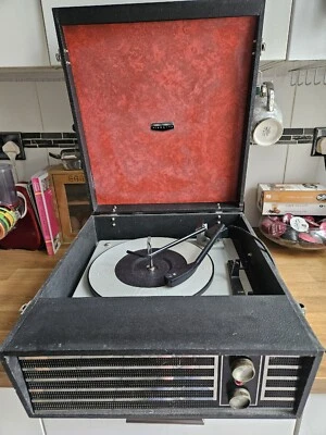 £10 • Buy Fidelity Record Player