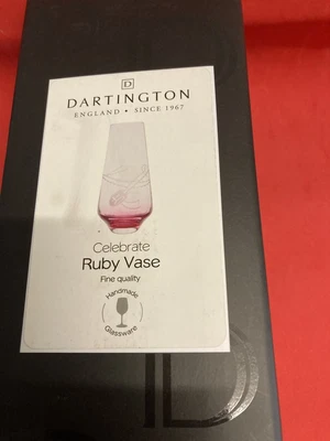 £4.99 • Buy Dartington Glass Celebrate Ruby Vase Boxed