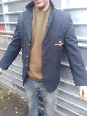 £15 • Buy WW2 RAF Buttons And Patch Displayed On Blazer