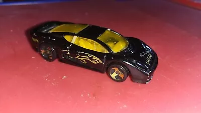 Hot Wheels - Jaguar XJ220 - Diecast Collectible - 1:64 Scale - USED • £1.99