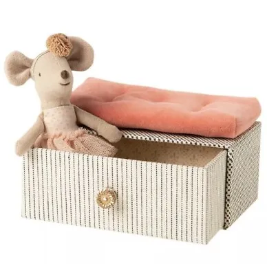 New Maileg Dancing Mouse In A Daybed Retired Version NIB • $72.99