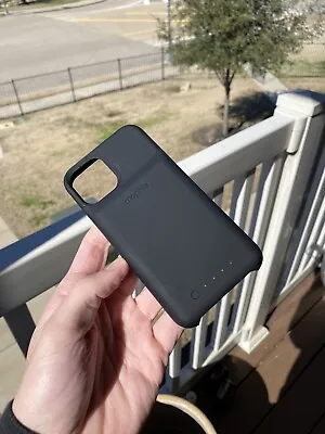 Mophie Juice Pack Access IPhone 11 Pro • $5.19