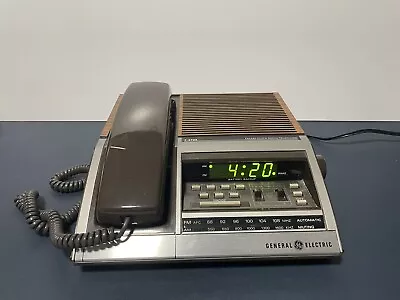 Vintage General Electric GE Clock Radio Telephone 7-4722 G43 • $45