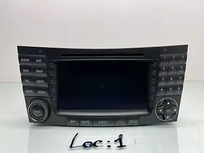 2005 Mercedes W211 HARMAN/BECKER AM/FM RADIO NAVIGATION CD PLAYER SCREEN OEM • $100.63