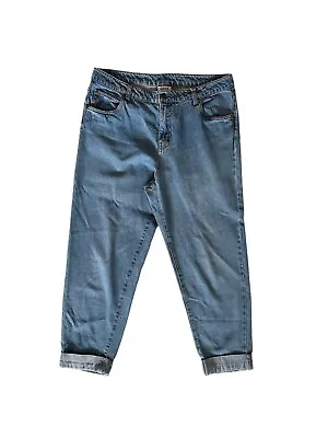 Zulu & Zephyr Women’s Relaxed Blue Jeans Size 12 Cropped • $34