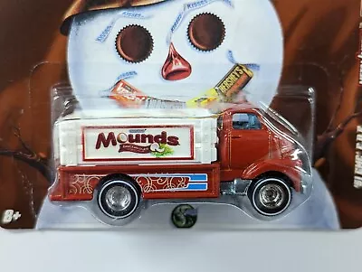 1952 GMC COE- 2012 Hot Wheels Nostalgic Brands - Hershey's Mounds • $8