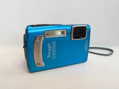 Olympus Tough TG-320 14MP 3.6x Zoom Waterproof Camera Blue • $150