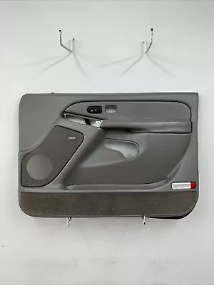 03-07 Chevy Silverado Tahoe GMC Sierra Yukon Passenger Door Panel OEM Pewter • $159.99