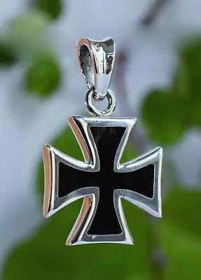  Sterling  Silver  (925)  Black  Maltese  Cross  Bikers  Pendant   !!    New  !! • £16.99