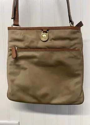 💜MICHAEL KORS KEMPTON Large Tan Nylon Brown Leather StrapCrossbody Bag 10 X 10  • $25.50