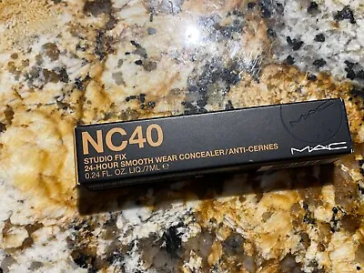 MAC Studio Fix 24-Hour Smooth Wear Concealer NC40 • $12