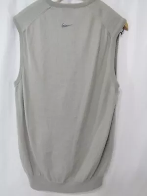 Nike Men's Polyester Wool V-Neck 1/4 Sweater Vest Gray Size M • $19.99