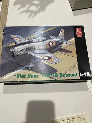 * Hobby Craft Viet Nam F8F-1B Bearcat Model 1/48 Scale • $37.99