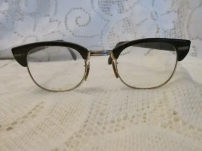 Vintage Universal Eyeglasses Glasses As They Are • $14.99