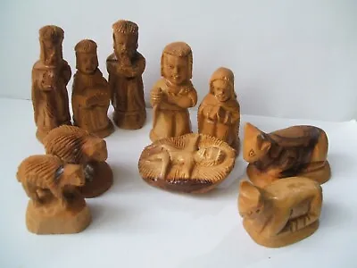 (R) Hand Carved Wooden Nativity Play 10 Figures • £17.99